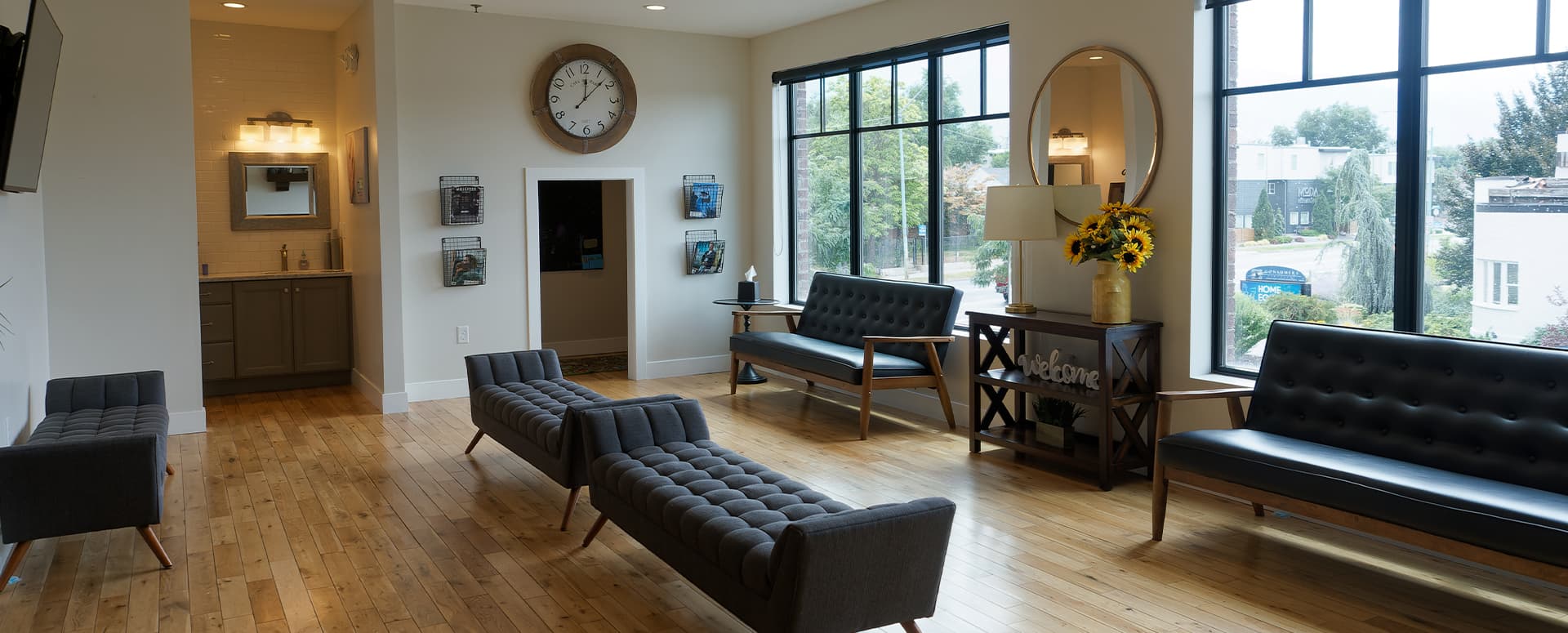 seating area in lobby of orthodontic office